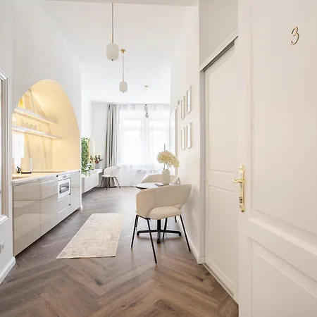 Elisabeth Grand Boulevard By Bqa * Budapest